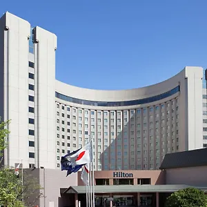 Hilton Tokyo Airport Otel